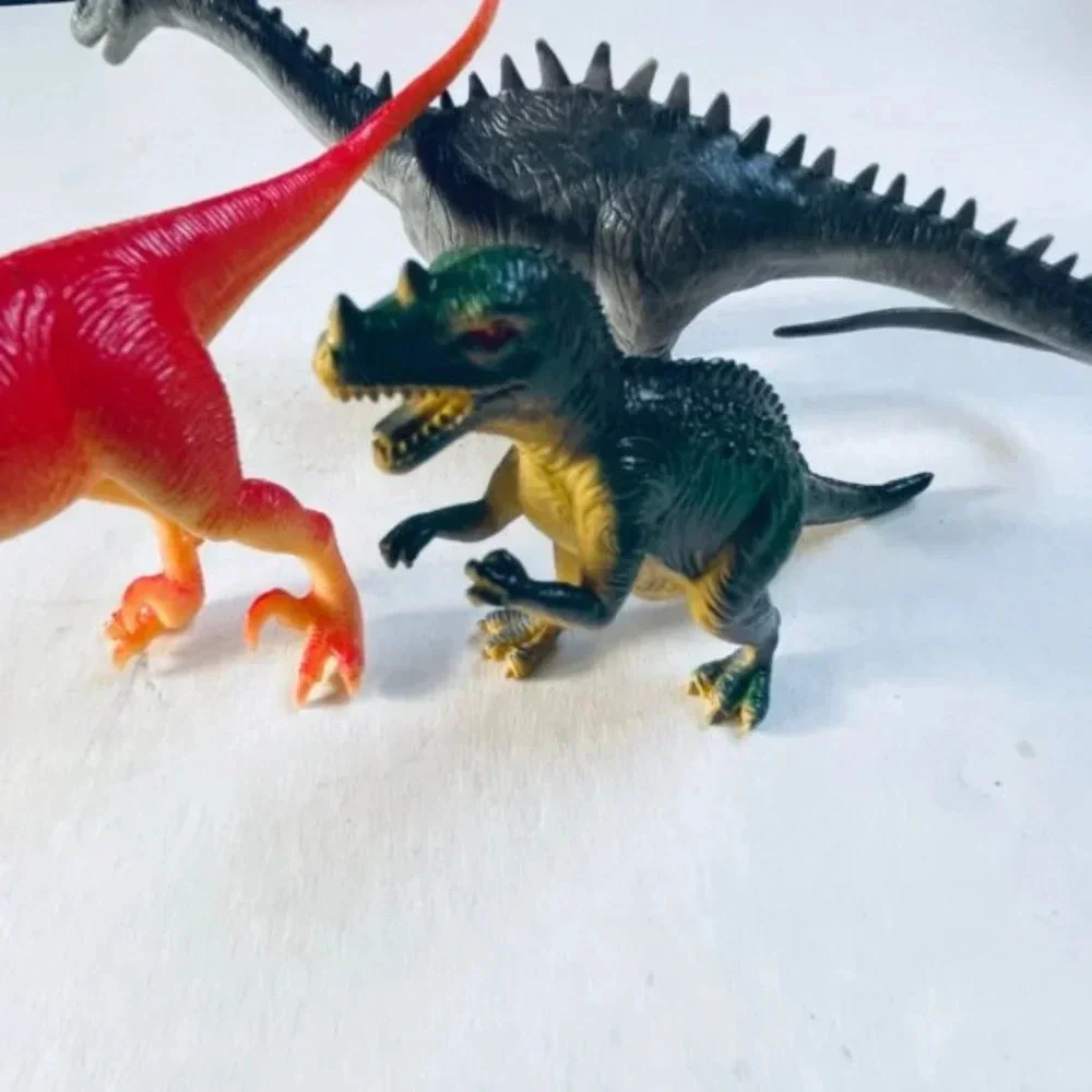 Dinosaur Action Figure Toy Lot of 3 Bright‎ Color Multi Sizes Kids